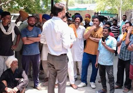 ਯੁੱਧ ਨਸ਼ਿਆਂ ਵਿਰੁੱਧ-ਰਜਿਸਟ੍ਰੇਸ਼ਨ ਲਈ ਲਾਇਆ ਕੈਂਪ