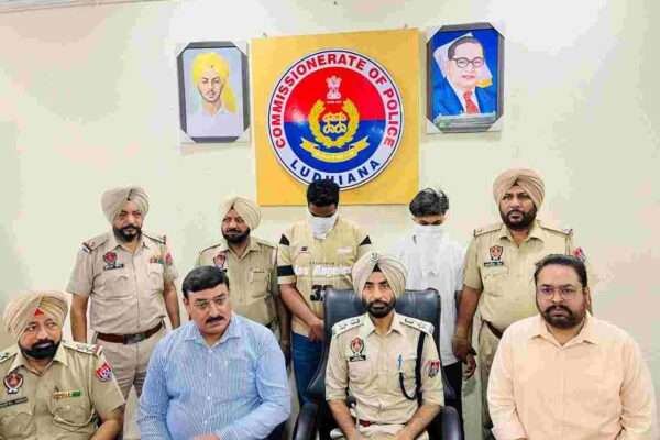 Police ਨੇ ਕਸਿਆ ਸੋਸ਼ਲ ਮੀਡੀਆ ਤੇ ਸ਼ਿਕੰਜਾ, 2 ਨੂੰ ਫੜਿਆ